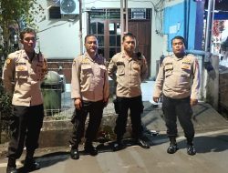 Memberikan Rasa Aman, Unit Samapta Polsek Senen Patroli Mobile Menjelang Sahur