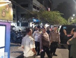 Polsek Metro Gambir Perkuat Pengamanan di Pos Pantau Musatek untuk Antisipasi Gangguan Kamtibmas