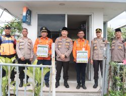 Petugas Palang Pintu Kereta Api Sering Terlupakan, Kapolres Metro Jakpus Turun Langsung Beri Perhatian