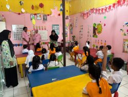 SPPG Polri di Pejaten Bagikan 3.417 Porsi MBG ke Anak-anak di Jaksel