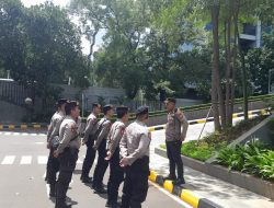 Polsek Metro Gambir Gelar Pengamanan Antisipasi Unjuk Rasa di Kementerian BUMN