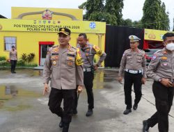 Kapolres Metro Bekasi Kombes Pol Mustofa Tinjau Pos Pelayanan Mudik: Pastikan Keamanan dan Kenyamanan Pemudik