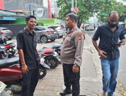 Panit 1 Samapta Lakukan Patroli Ramadhan Siang Hari Sambangi Area Parkir Rumah Dan Toko