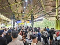 Polsek Metro Gambir Perketat Pengamanan Arus Balik Lebaran di Stasiun Gambir