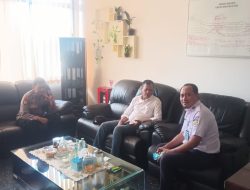 Polsektro Tanah Abang Berikan Rasa Aman Di Stasiun KA Tanah Abang Dengan Melakukan Patroli