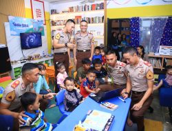 Kepedulian Taruna Akpol : Mengajarkan Calistung Hingga Memotivasi Anak Jalanan