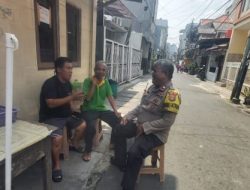 Patroli Rutin di Petojo Selatan, Kapolres Metro Jakarta Pusat: “Kami Siap Jaga Keamanan Warga”