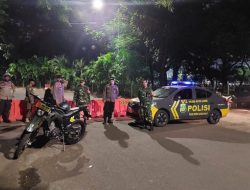 Ciptakan Rasa Aman, Tiga Pilar Kecamatan Gambir Gelar Patroli Malam di Sekitar Monas