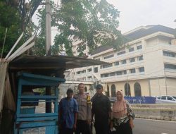 Tak Mau Warganya Jadi Korban Tawuran, Bhabinkamtibmas Petojo Utara Gelar Patroli Jemput Bola