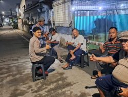 Bhabinkamtibmas Kartini Sambangi Warga, Ajak Waspada Curanmor dan Bahaya Kebakaran