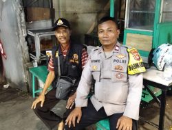 Bhabinkamtibmas Cideng Laksanakan Patroli Rutin Antisipasi Gangguan Kamtibmas di Pemukiman Warga