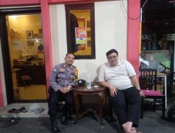 Kunjungan Pos Sekretariat RW 07 oleh Ba Unit Binmas dan Dialog Keamanan dengan Ketua RW