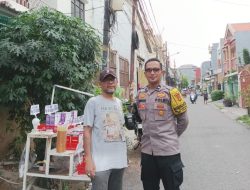 Bhabinkamtibmas Kampung Rawa Gelar Interaksi Sosial Kamtibmas dengan Ketua RT 11