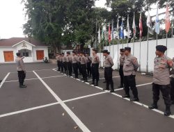 Wakapolsek Metro Menteng Pimpin, Apel Pengamanan Antisipasi Unras Di Kantor KPU Pusat RI