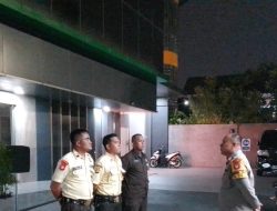 Bhabinkamtibmas Kelurahan Kenari Sambangi Satpam Pegadaian Salemba, Sampaikan Himbauan Kamtibmas
