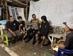 Bhabinkamtibmas Kampung Rawa Mediasi Kakak Beradik yang Bertengkar karena Musik Handphone