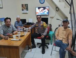 Patroli Dialogis Bhabinkamtibmas Kampung Rawa, Perkuat Kerjasama dengan Tokoh Masyarakat dan Warga