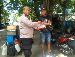 Aksi Sosial Polsek Sawah Besar Dalam Jumat Berkah, Di Pemukiman Warga