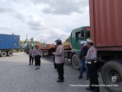 Kapolres Pimpin Patroli dan Pengaturan Lalin Serta Penanganan Kemacetan di Pelabuhan Tanjung Priok