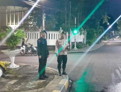 Personil Patmor Menteng Laksanakan Pemantauan Gangguan Kamtibmas di Jalan Teuku Umar