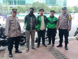 Kanit Binmas Menteng Laksanakan Himbauan Kamtibmas kepada Pengemudi Ojek Online Di Jalan MH Thamrin