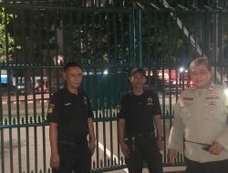 Bhabinkamtibmas Petojo Selatan Sambangi Satkamling RW 06, Tekankan Pentingnya Kewaspadaan Lingkungan