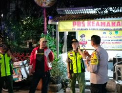 Polisi Turun Tengah Malam! Bhabinkamtibmas Sapu Bersih Potensi Curanmor dan Narkoba di Kemayoran