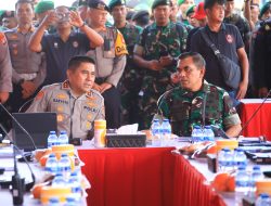 *Kapolda dan Wakapolda Metro Jaya Tinjau Kesiapan Pengamanan May Day 2025 di Monas*