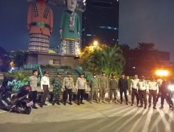 Polisi Hadir di Tengah Warga, Patroli Tiga Pilar Jaga Malam Kemayoran Tetap Kondusif