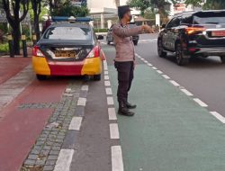 Polsek Metro Gambir Laksanakan Ploting Pagi di TL Veteran 3, Antisipasi Kemacetan dan Kejahatan Jalanan