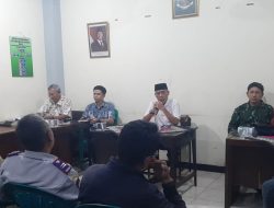 Polisi Hadiri Rapat Normalisasi Saluran Air di Sumur Batu, Warga Diminta Siap Dukung Penertiban
