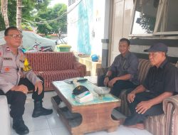 Bersama Jaga Kampung! Bhabinkamtibmas Johar Baru Laksanakan Cooling System dengan Warga di RT 13 RW 06