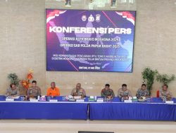 Kapolda Papua Barat Pimpin Apel Konsolidasi Pasca Operasi SAR dan Operasi Alfa Bravo Moskona 2025 di Mapolres Teluk Bintuni