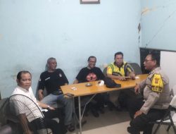 Tokoh Masyarakat Apresiasi Polisi, Warga RW 06 Kelurahan Johar Baru Sambut Patroli dan Cooling System