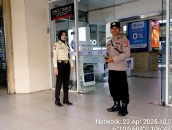 Cegah Gangguan Kamtibmas, Personel Polsek Metro Gambir Laksanakan Patroli dan Sambang di ITC Roxy Mas