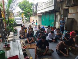 Ciptakan Keharmonisan, Bhabinkamtibmas Kelurahan Galur Aiptu Baktiar Emri Adakan Silahturahmi dengan Tokoh Agama Setelah Sholat Jum’at