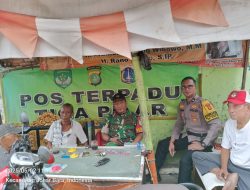Sinergi TNI–Polri, Ketuk Pintu Tokoh Masyarakat dan Warga Demi Keamanan Lingkungan