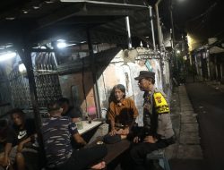 Wujudkan Keamanan, Bhabinkamtibmas Aiptu Baktiar Emri Sambangi Pos Terpadu Warga RW 06 Galur