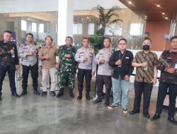 Soliditas TNI-Polri Terjaga, Pengamanan Ibadah Minggu Di Annex Building Berjalan Aman Dan Khidmat