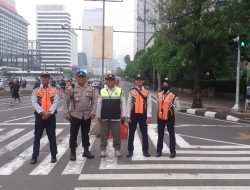 Pengamanan Ketat Car Free Day Di Persimpangan Jalan Wahid Hasyim, Polisi Imbau Warga Waspada Barang Bawaan