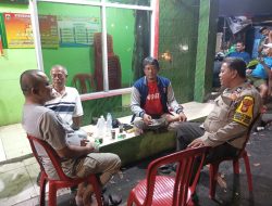 Tingkatkan Pencegahan Guantibmas, Bhabinkamtibmas Karang Anyar  Sambangi Warga