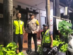 Polsek Johar  Baru Gelar Kegiatan Sambang dan Cooling System di Poskamling RW 07 Johar Baru