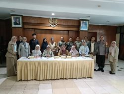 Bhabinkamtibmas Menteng Hadiri Rapat Koordinasi Tiga Pilar Bahas Penataan Taman Panarukan Menteng