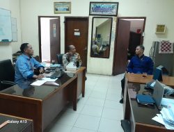 Bhabinkamtibmas Kelurahan Gambir Sambangi Perkantoran, Perkuat Sinergi Jaga Kamtibmas