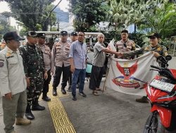 Patroli Tiga Pilar Tertibkan Bendera Ormas, Situasi Menteng Kondusif