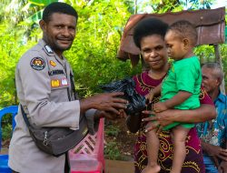 Satgas Humas Ops Damai Cartenz-2025 Gelar Kegiatan Humanis di Entrop, Jayapura