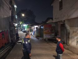 Patroli Dini Hari, Polisi “Jaga Keamanan Untuk Cegah Tawuran” Wilayah Petamburan