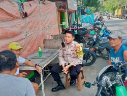 Brigadir Yayat Sambangi Warga Siang Hari, Wujudkan Polisi Humanis di Kebon Kosong