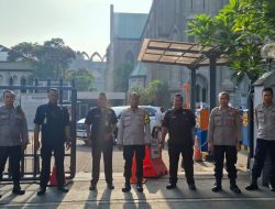 Pengamanan Dan Pelayanan Polri Dalam Ibadah Misa Di Gereja Katedral Sawah Besar