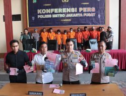Preman Parkir Nyamar Jadi Ormas di Monas, Paksa Pengunjung Bayar Puluhan Ribu